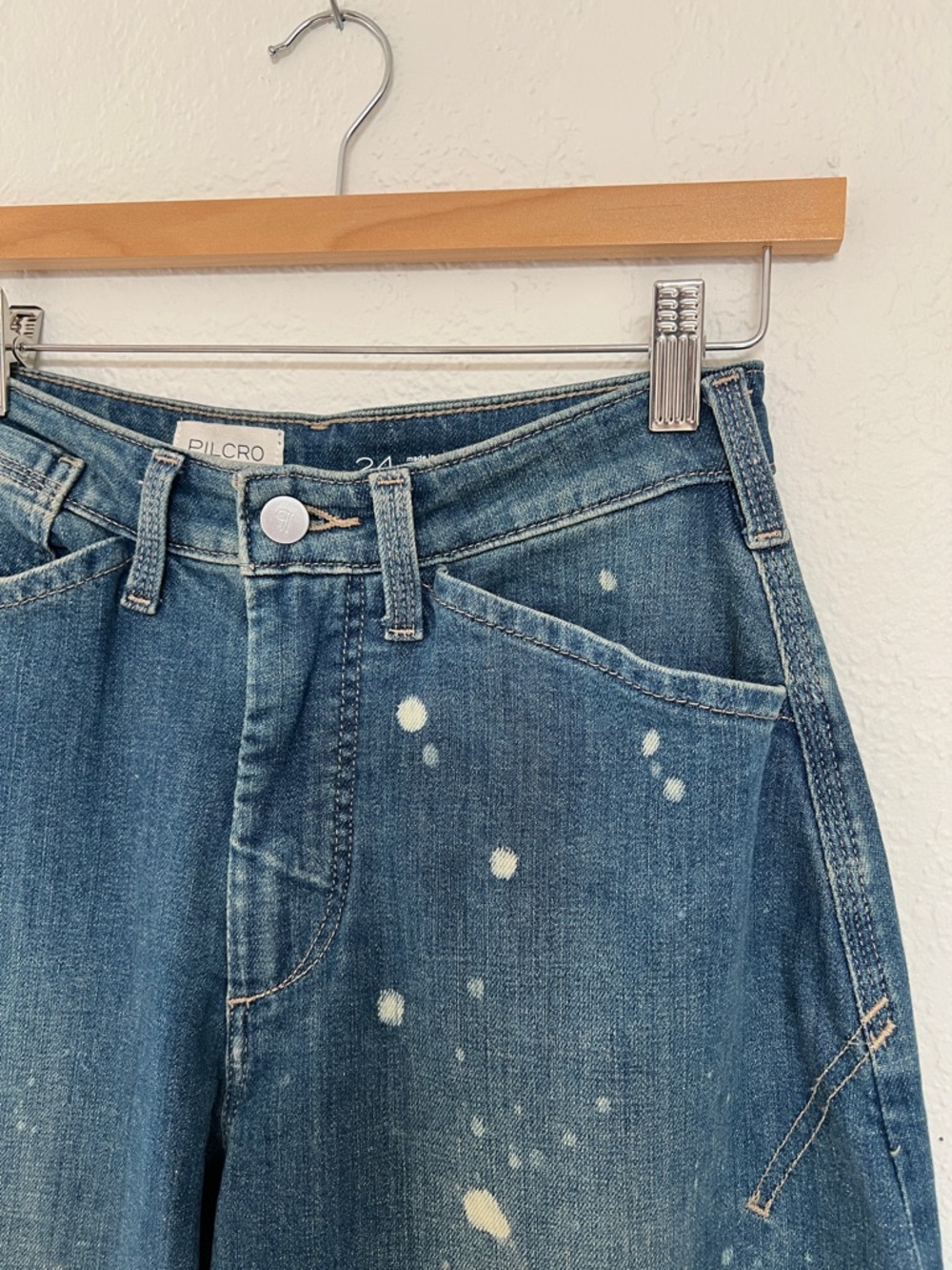 Pilcro Dark Blue Wide-Leg Jeans with White Paint Splatter - Picture 6 of 9